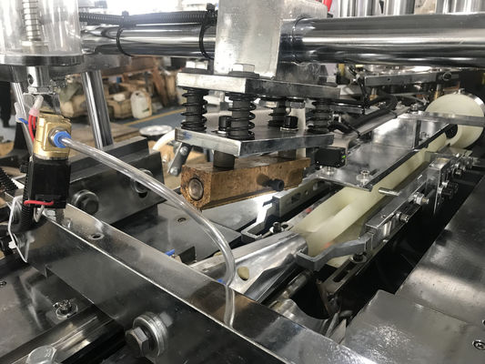 Máquina de fabricación de tazas de papel totalmente automática 65-85 pcs/min Capacidad para pequeñas empresas en Pakistán