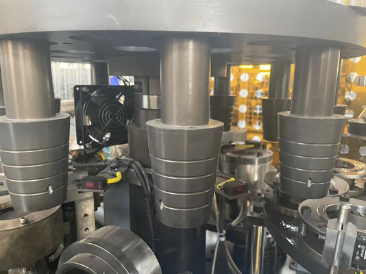 Máquina de moldeado de tazas de papel totalmente automática en Pakistán Totalmente automática y desechable
